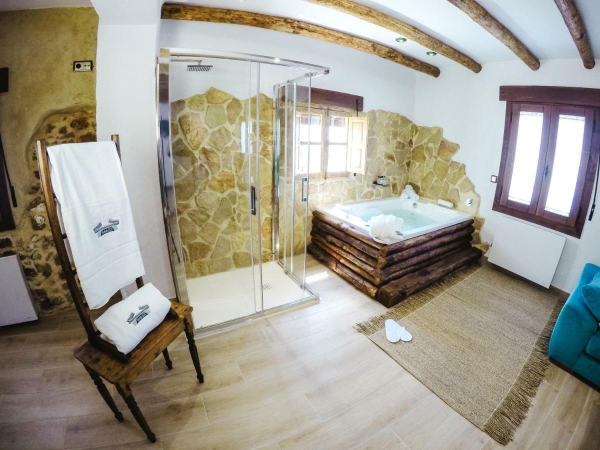 Navazos Loft Guest House เบเนากาซ ภายนอก รูปภาพ